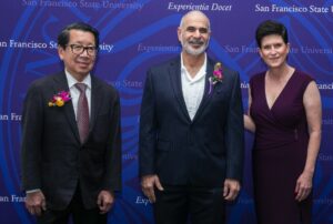 Kumu Patrick Makuakane with SFSU President Lynn Mahoney