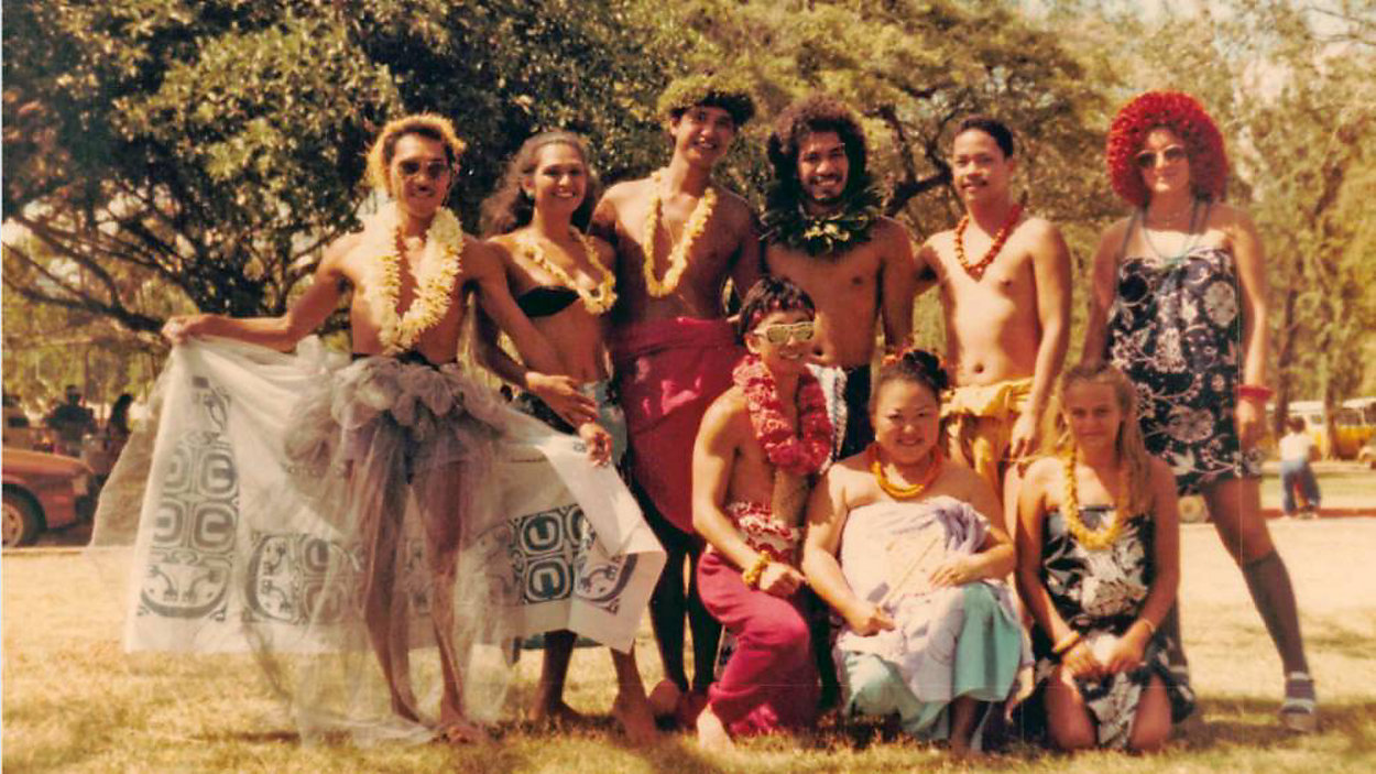Group at Queen's Surf Beach circa 1974. (Photo courtesy of Lei Pua ʻAla Queer Histories of Hawaii)